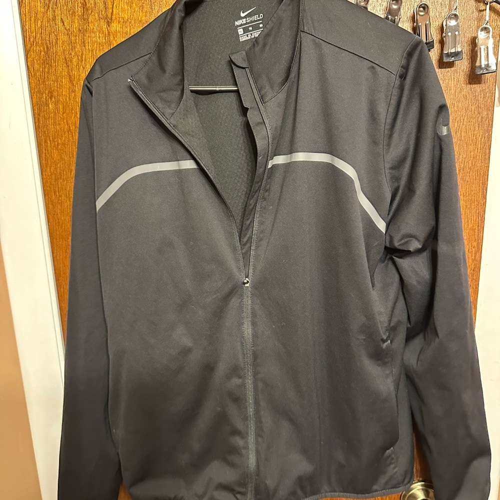 Nike shield xl women’s jacket